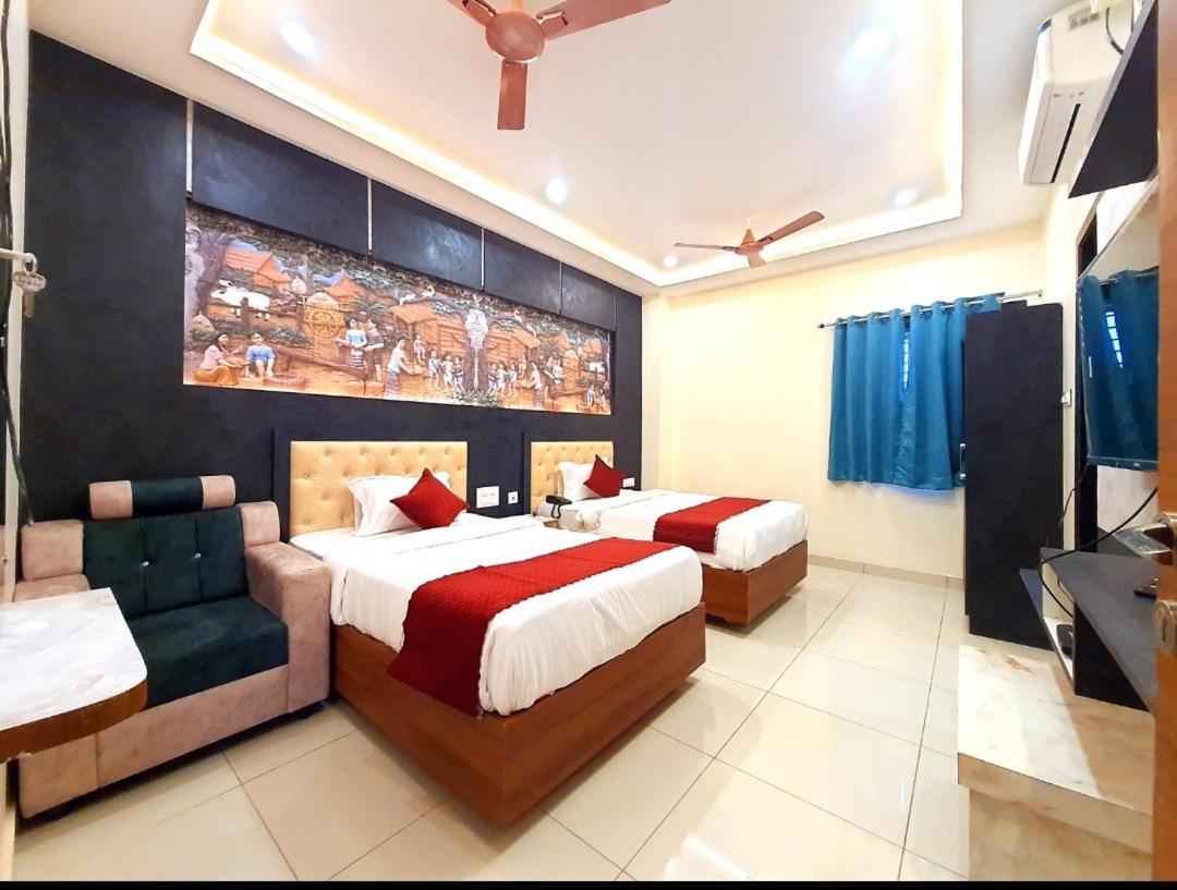 Hotel Vsr Grand Vijayawāda Zewnętrze zdjęcie